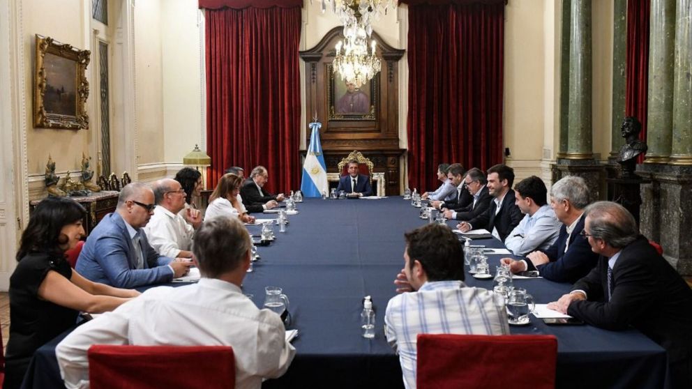 Acuerdo light con el FMI (continuaría el verano cambiario en el otoño)
