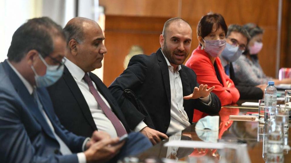 Martín Guzmán habló ante los integrantes de la Comisión de Presupuesto y Hacienda
