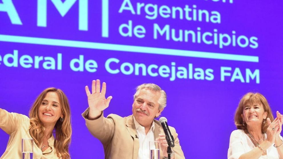 Alberto busca apoyo kirchnerista: "Desprecio al FMI, como todos"