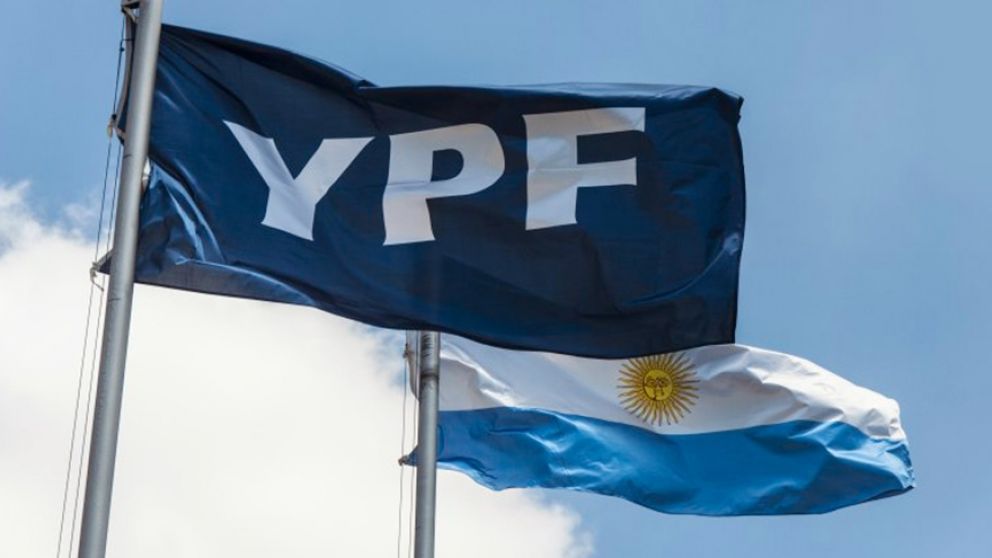 YPF prevé una inversión de 3700 millones de dólares para este 2022