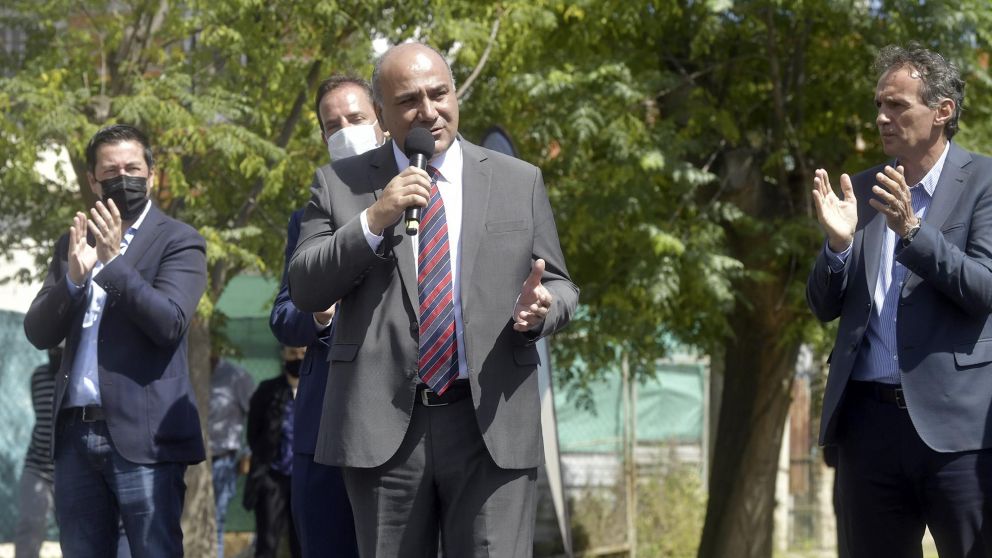 El jefe de ministros tiene privilegiada relación con jefes sindicales de la CGT