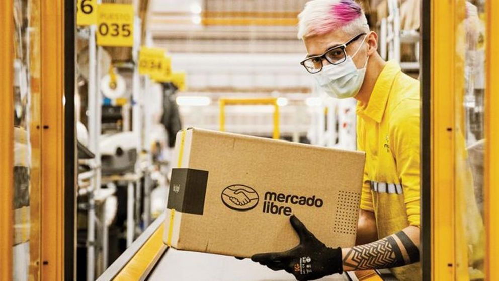 La compañía ofrece vacantes para más de 200 personas