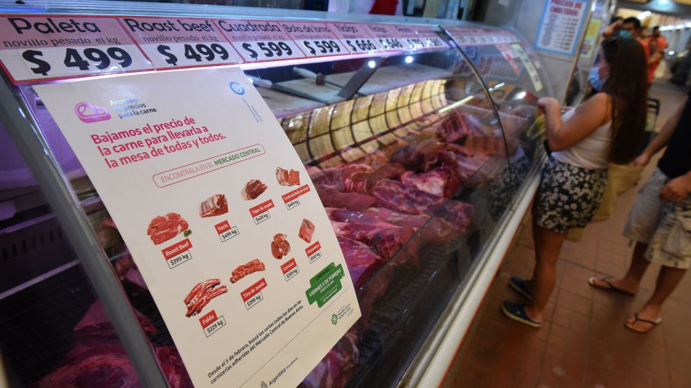 Carnes y otros alimentos a precios de lujo al compás inflacionario