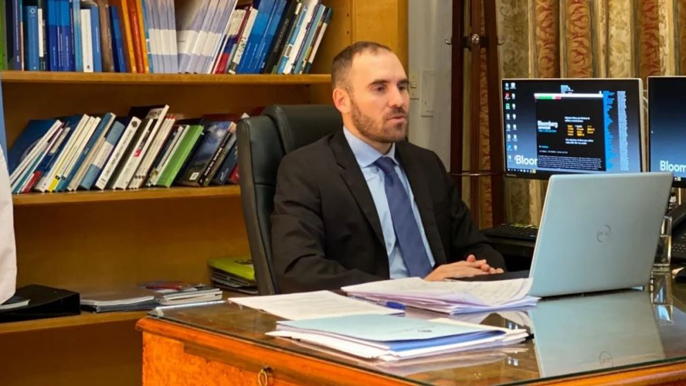 Guzmán participó del encuentro de forma virtual, mientras que Sergio Chodos viajó a Yakarta