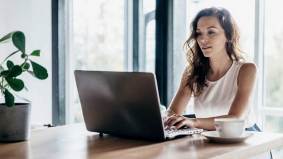 Nueve de cada 10 empresas ya planifican el trabajo híbrido