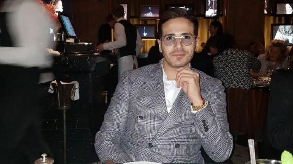 Simon Leviev dijo en Instagram que se tomaría unos días para responder