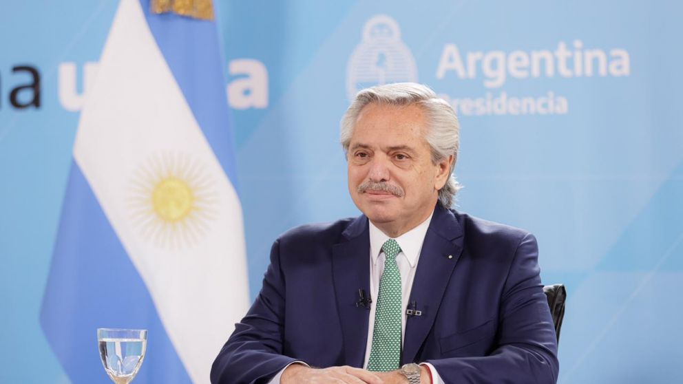 Alberto Fernández: "Fui a buscar vacunas a todos los rincones del mundo"