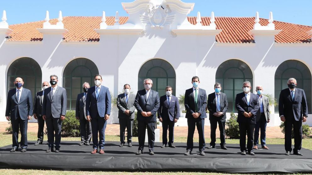 Los gobernadores del Norte Grande se reunir�n el viernes en Puerto Iguaz�