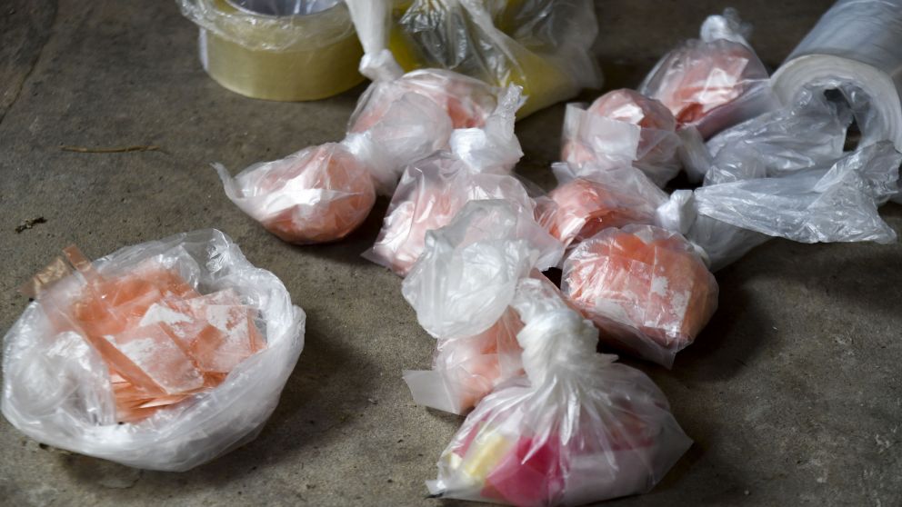 La droga envenenada se vendía en bolsas color rosa