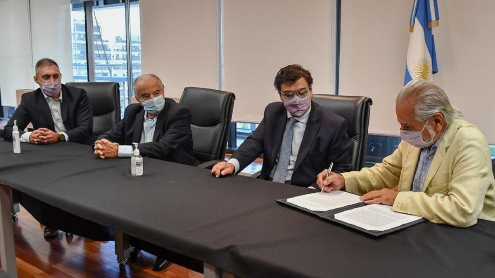 El pacto de los mercantiles complet� la negociaci�n 2021