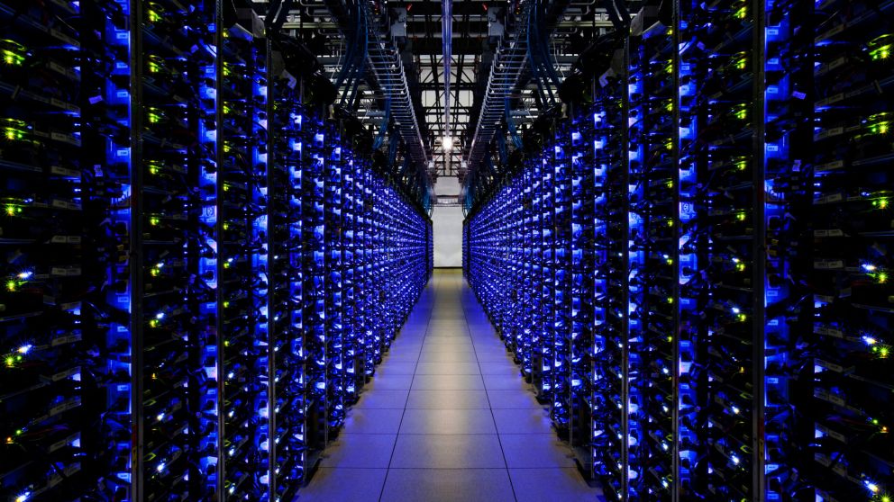 El minado de criptoactivos demanda mucha energía porque usa computadoras de alta potencia