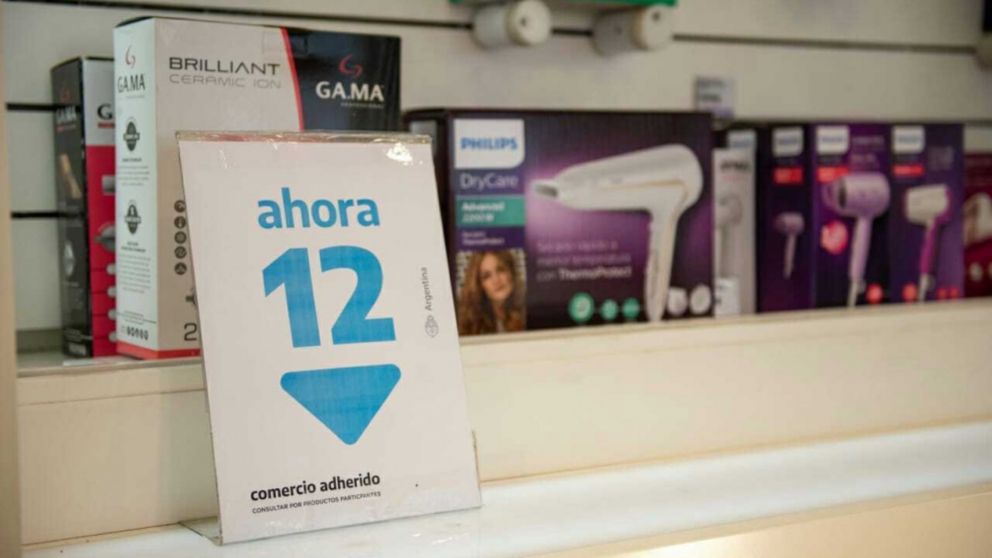 Ahora 12 se renueva y los celulares quedan fuera