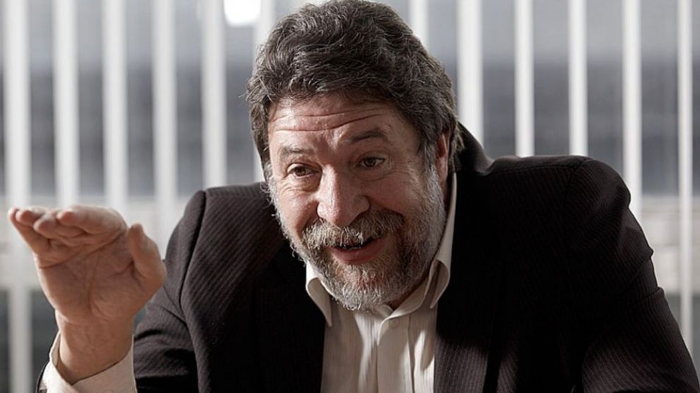 Lozano criticó a Guzmán por las negociaciones con el FMI