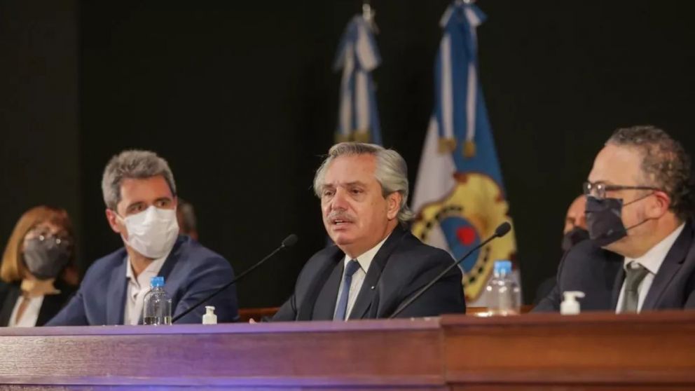 Alberto aseguró que Argentina está comprometida con el cambio climático y defendió el rol de la minería