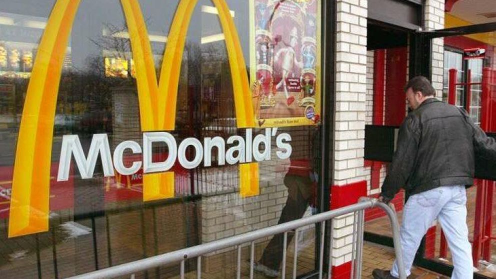 Por falta de empleados, McDonald’s reduce su horario en EEUU