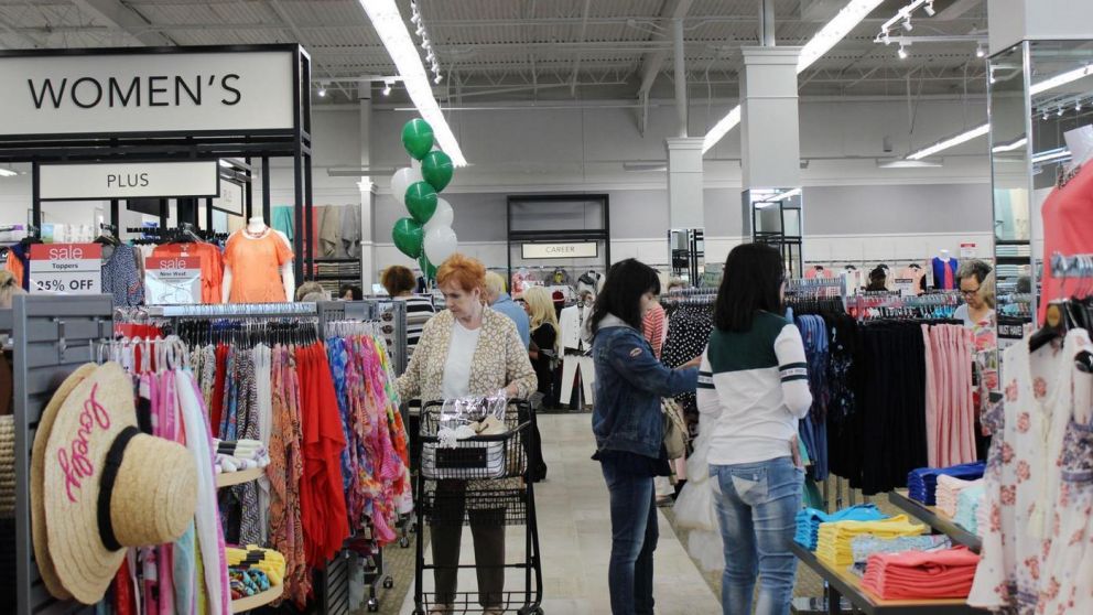 Por la inflación, cayeron las ventas minoristas en EEUU a su menor nivel en diez meses