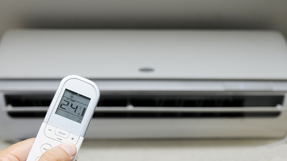 Muchos usuarios reportaron cortes de luz y baja tensión en sus hogares