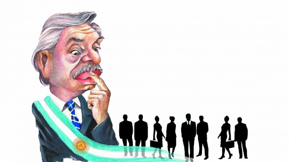 El Gabinete inicial de Alberto Fernández tenía cuatro ministras; ahora quedan solo dos carteras lideradas por mujeres