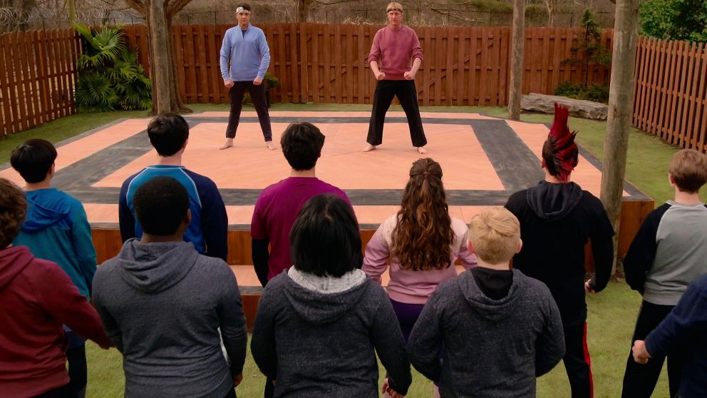Cobra Kai estrena cuarta temporada: más patadas y nostalgia ochentosa