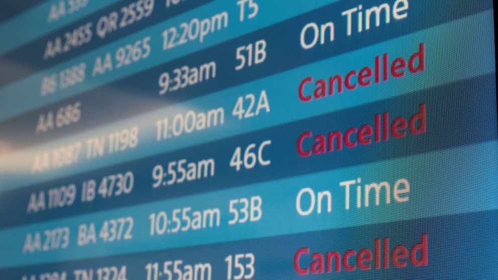 Cientos de aerolíneas debieron informar de vuelos suspendidos hoy