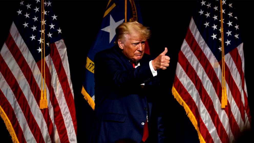 Trump se adjudic� el �xito de las vacunas