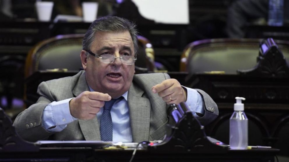 Mario Negri, presidente del bloque UCR