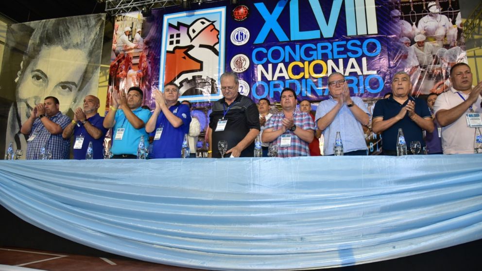 El anuncio de la gratificaci�n se realiz� en el congreso gremial desarrollado en C�rdoba