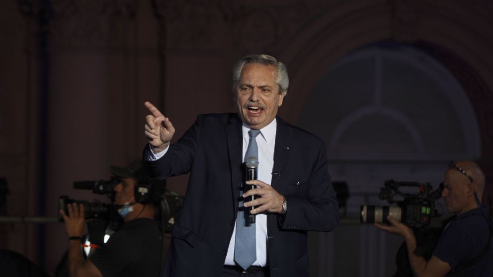 Alberto Fernández prometió mejorar el ingreso y negociar un acuerdo exitoso con el FMI