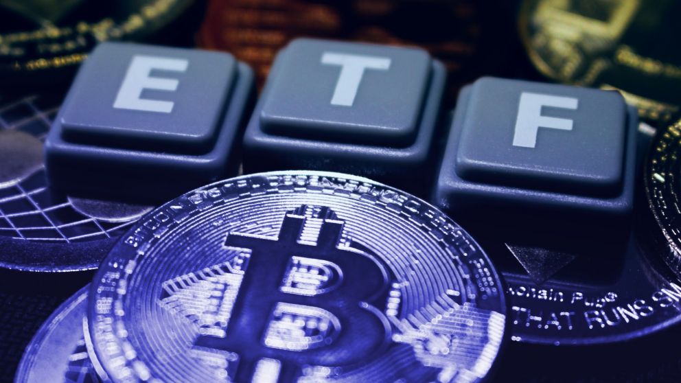 La SEC aún no autoriza los ETF de Bitcoin, pero llegan más solicitudes
