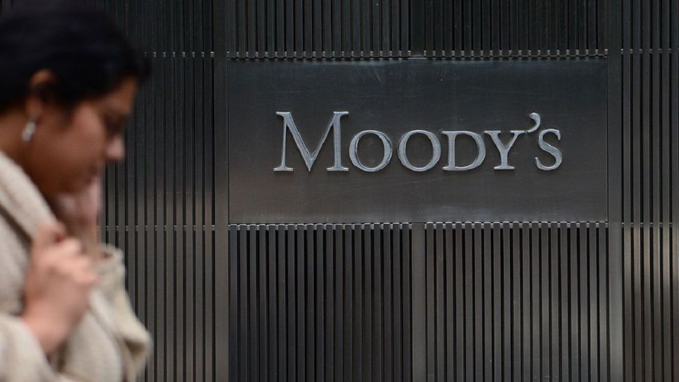 La calificadora de riesgo Moody' s estimó que Argentina alcanzará un acuerdo con el FMI