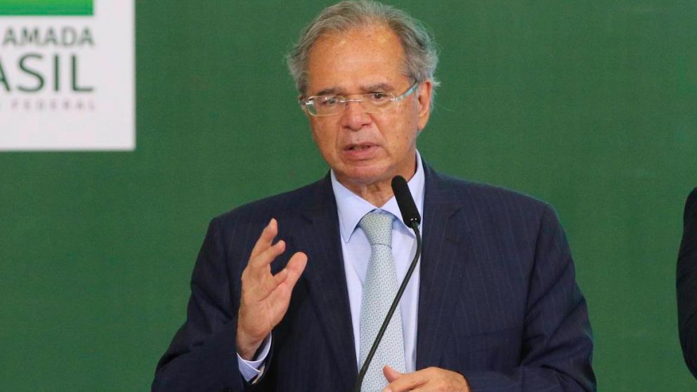 "Petrobras no satisface a nadie y es una bomba para el Gobierno", dijo Guedes