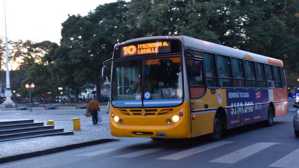 La UTA volvió a evitar la huelga en el interior, acuerdo con empresarios por reclamos salariales