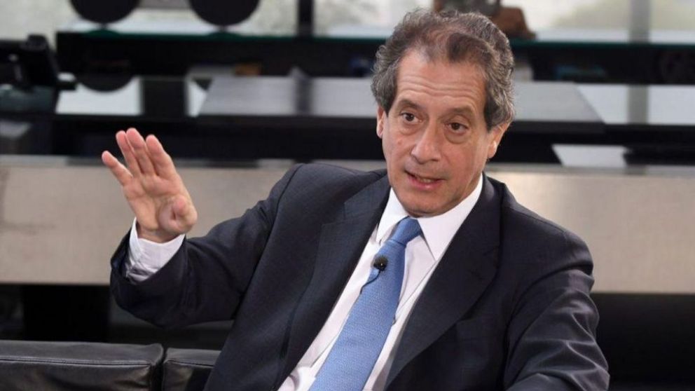 Pesce reclamó que el FMI flexibilice plazos y tasas de préstamos extraordinarios