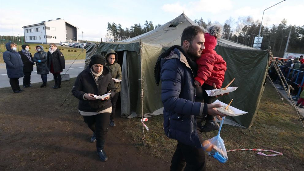 Polonia analiza un cierre total de la frontera con Bielorrusia por la crisis de los migrantes