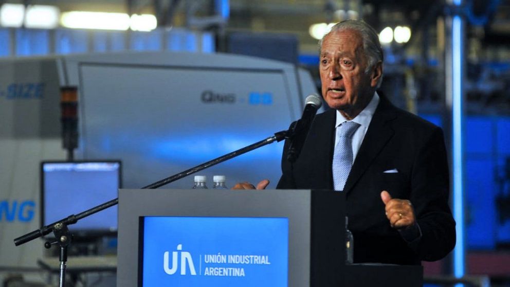 Funes de Rioja, titular de la UIA, puso fin a la tregua con el Gobierno