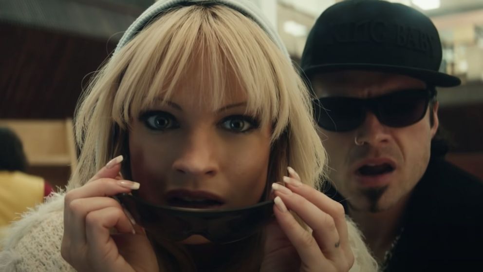El tráiler de "Pam & Tommy" muestra la preocupación de Pamela Anderson y Tommy Lee por la difusión de su video íntimo