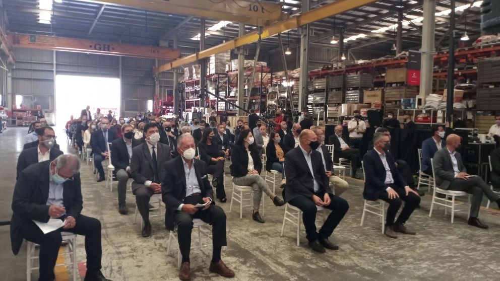 La UIA analizará hoy el escenario industrial postelectoral