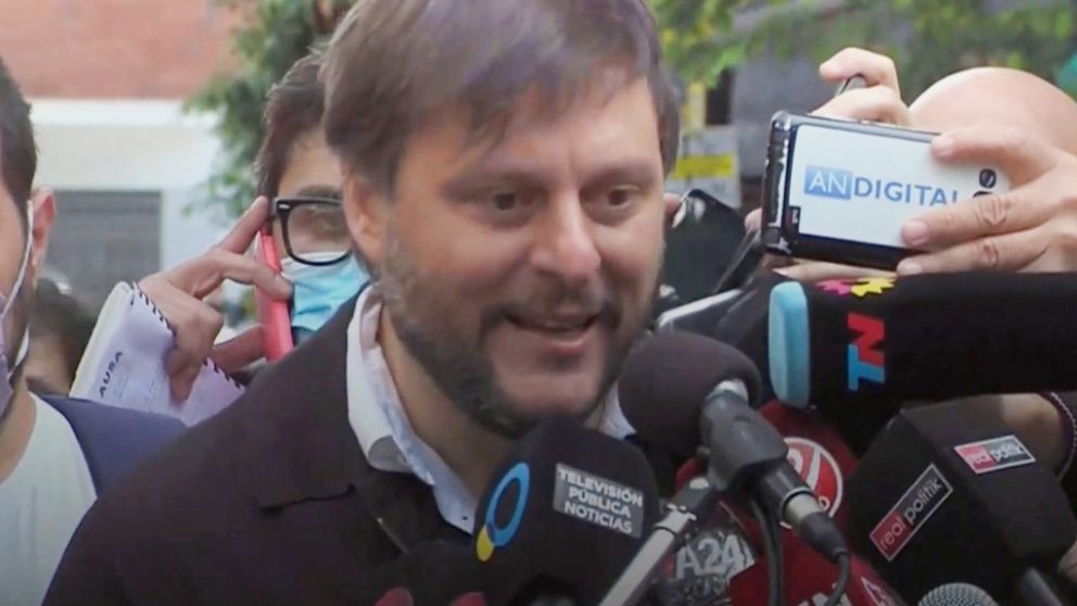 Santoro votó antes de desayunar con el presidente Alberto Fernández