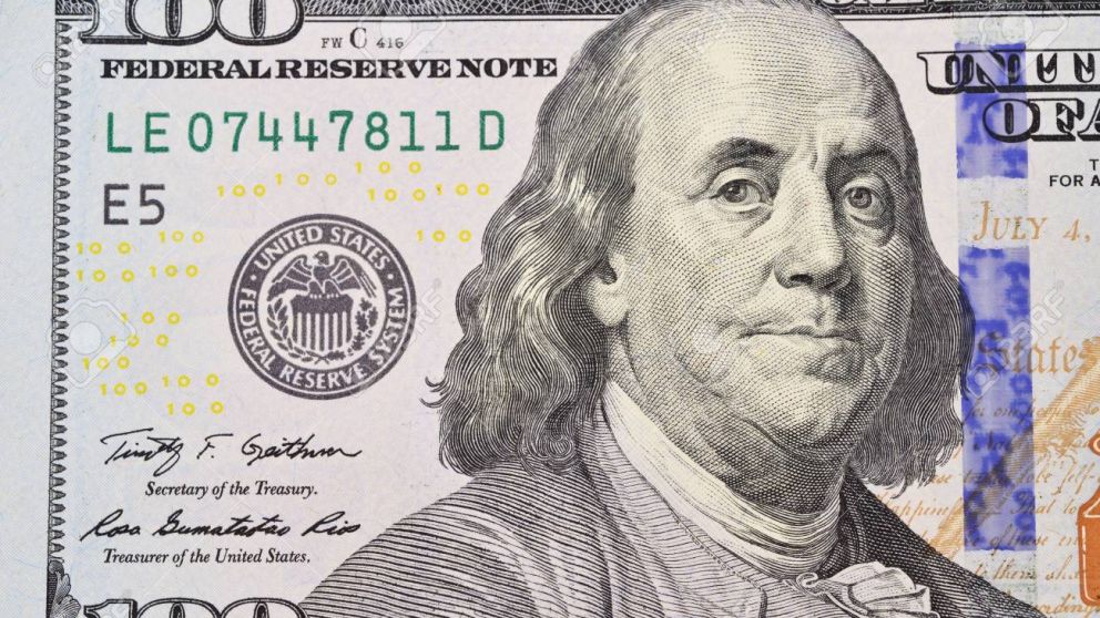 Fuerte intervención del Banco Central para contener el dólar