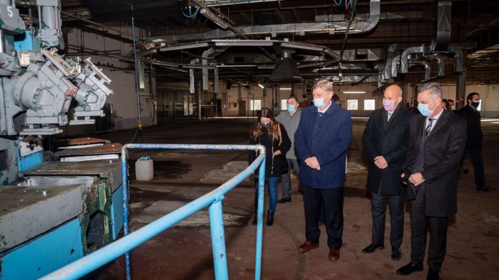 El Gobierno de La Pampa compra por 1,2 millones de d�lares una f�brica textil