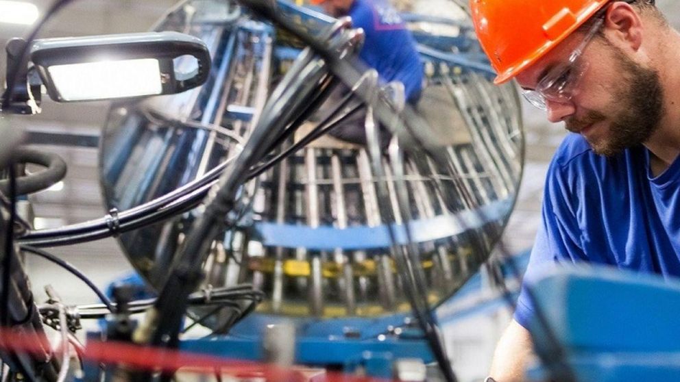 El empleo recupera pero sigue 73.700 puestos debajo de la prepandemia