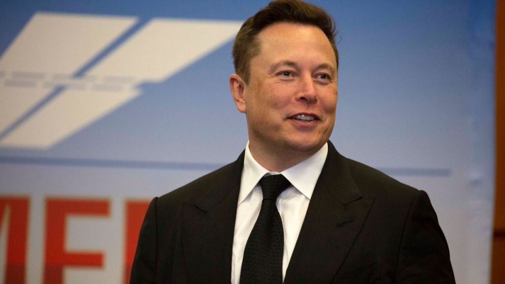 Elon Musk se transformó en el hombre más rico del mundo y David Beasley le solicitó su ayuda