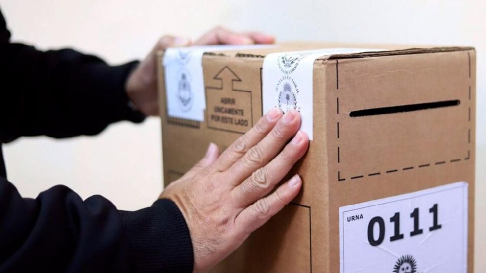 En el exterior, el horario de votación será de 8 a 18 horas como en Argentina.