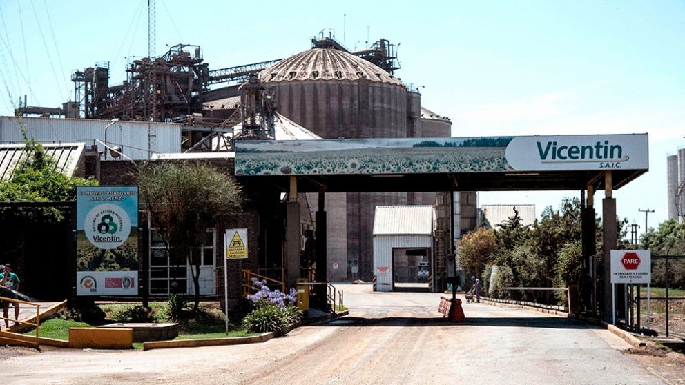 Vicentin debe en total 1.400 millones de dólares
