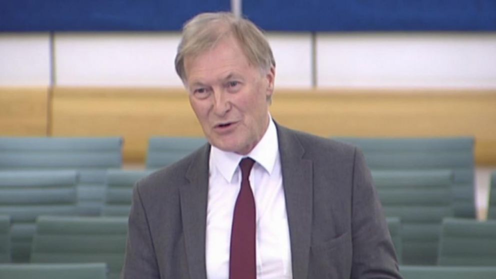 El diputado conservador David Amess, de 69 años, fue apuñalado el viernes cuando hablaba con algunos de sus votantes