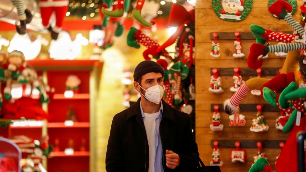 Crisis de la cadena global de suministros amenaza las fiestas de fin de año