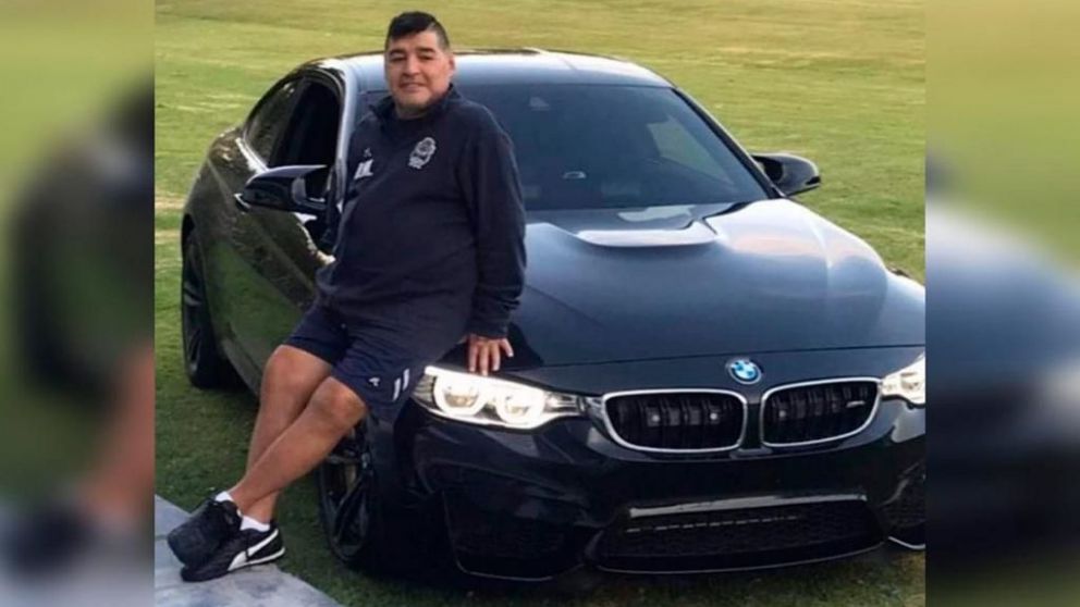 Entre los bienes que irán a remate hay un BMW M4 y un BMW 750 I