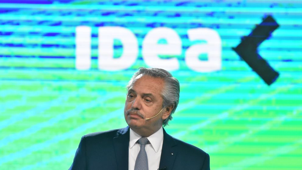 Alberto Fernández cierra el 57º Coloquio de IDEA
