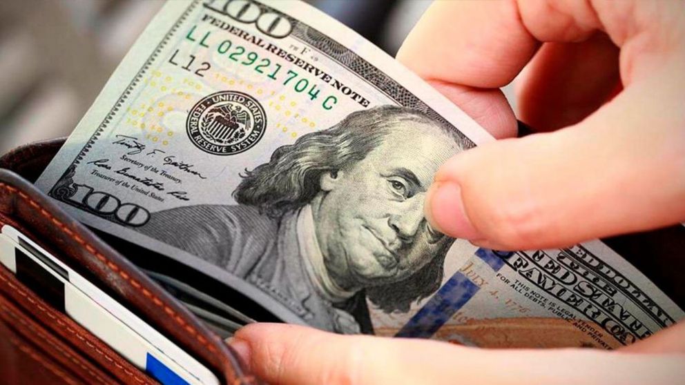 Devolución de percepciones por la compra de dólares