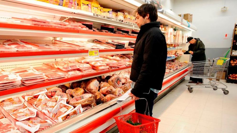 El gasto de los consumidores se incrementó a un ritmo del 11,9 % en el segundo trimestre de este año,